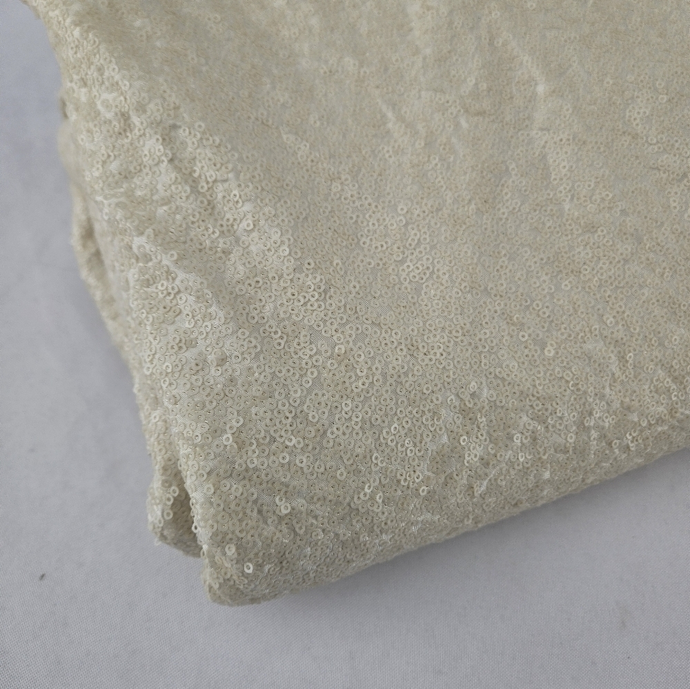 Elegant Cream Sequin Wedding Linen 120" Round